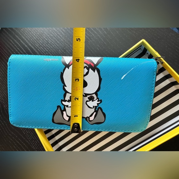 Marc Tetro Blue Dog ,Zip Around Long Wallet. - Picture 11 of 12